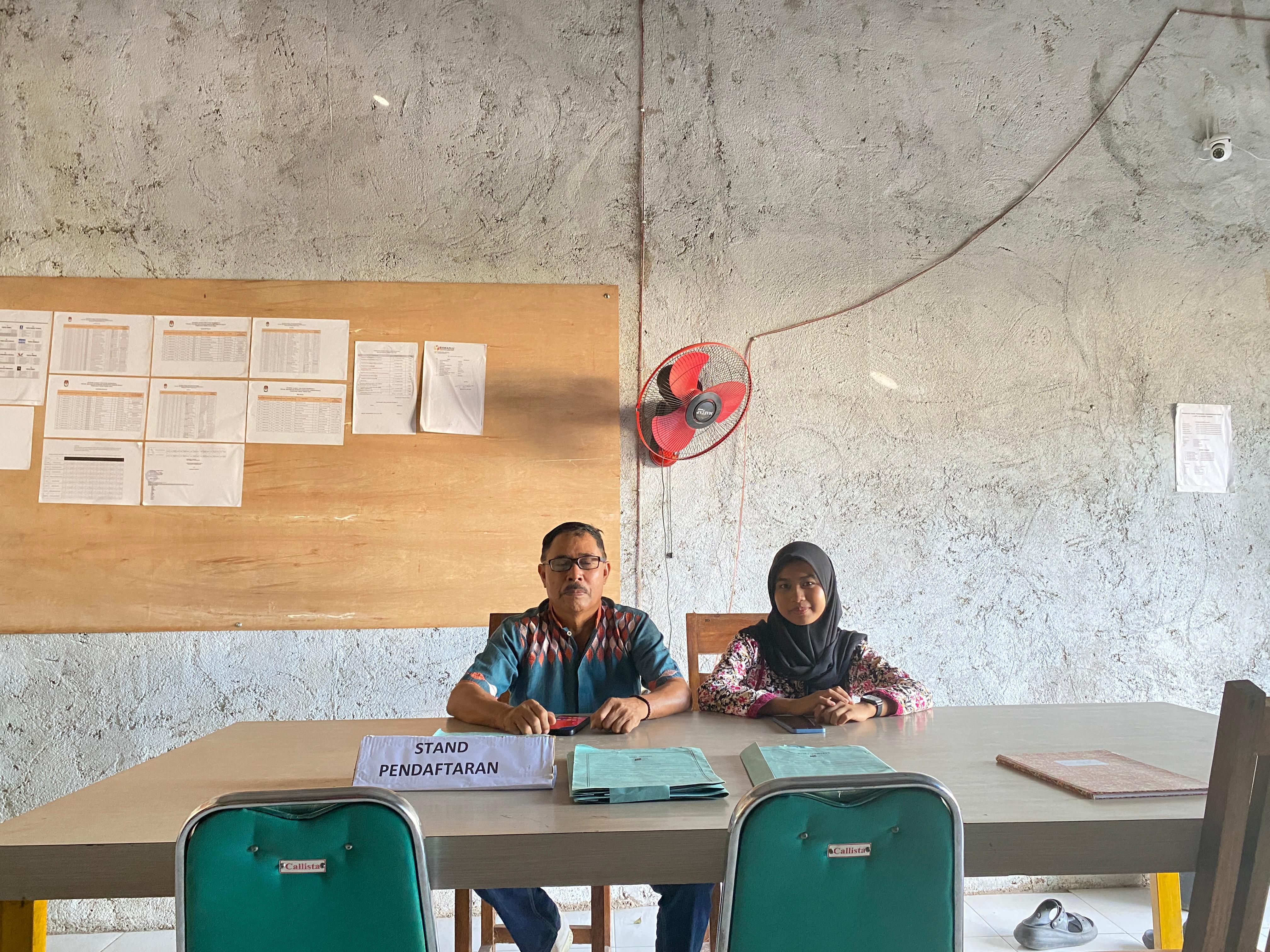 stand pendaftaran PTPS Kecamatan Kuripan