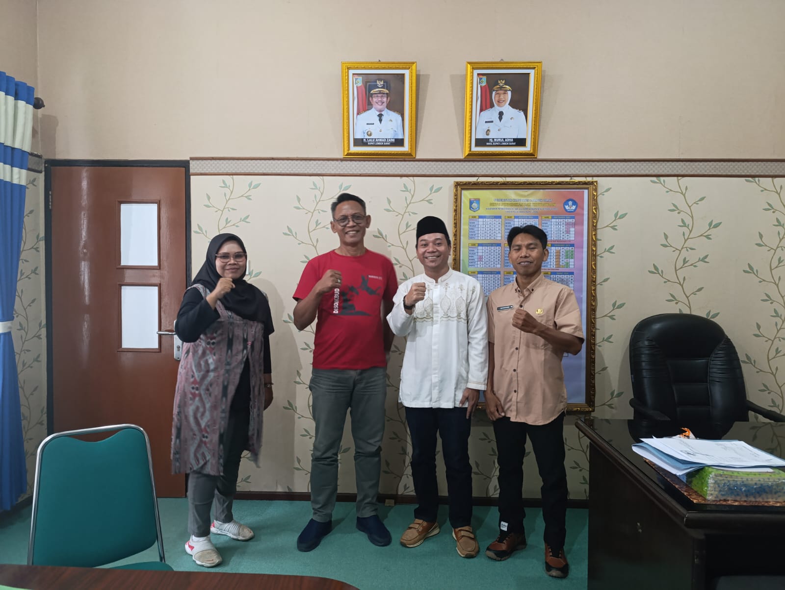 Foto Bersama Pasca Koordinasi di Kantor DIKBUD Lombok Barat. 31/10/2025