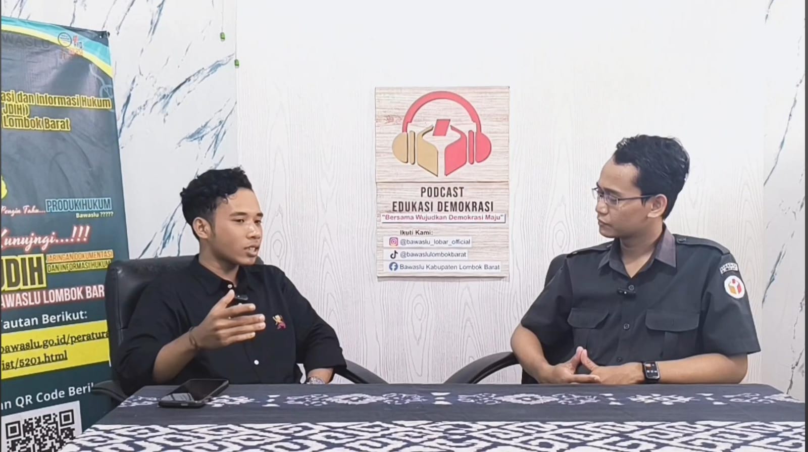 Podcast Edukasi Demokrasi Bawaslu Lobar.09/02/2026