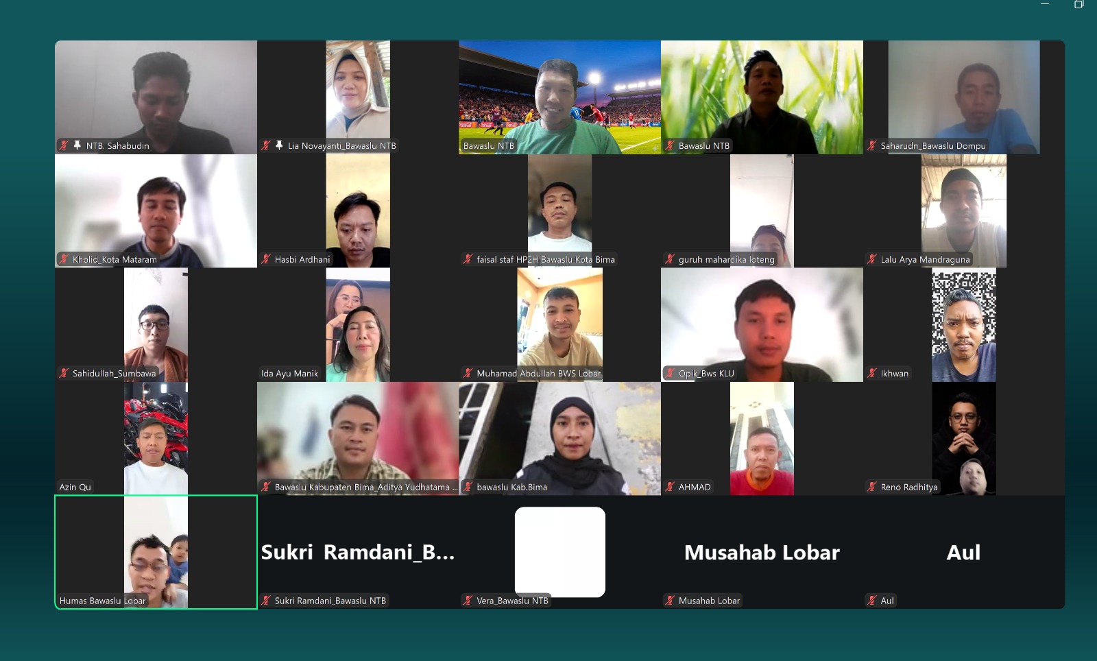 Badan Pengawas Pemilihan Umum (Bawaslu) Kabupaten Lombok Barat mengikuti Rapat Koordinasi secara daring yang diselenggarakan Bawaslu Provinsi Nusa Tenggara Barat (NTB) dalam rangka konsolidasi dan penarikan data Pengawasan Partisipatif (Parmas) Triwulan III Tahun 2026 serta tindak lanjut Uji Petik Isu Strategis Kerawanan Pemutakhiran Data Pemilih Berkelanjutan (PDPB).