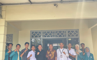 Koordinator Divisi Pencegahan, Partisipasi Masyarakat, dan Humas Bawaslu Lombok Barat, Samsul Hadi melaksanakan koordinasi dengan PT Tekad Jaya Abadi, Rabu (24/9/2025)