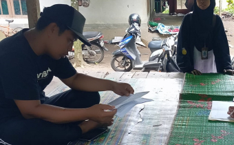 Bawaslu Lobar Melakukan Uji Petik di Kecamatan Narmada