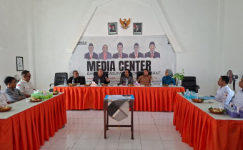 Kunjungan Anggota Badan Pengawas Pemilihan Umum Republik Indonesia (Bawaslu RI), Totok Hariyono, selaku Koordinator Divisi Hukum dan Penyelesaian Sengketa Bawaslu RI,  ke Bawaslu Kabupaten Lombok Barat, Rabu (16/9/2026).
